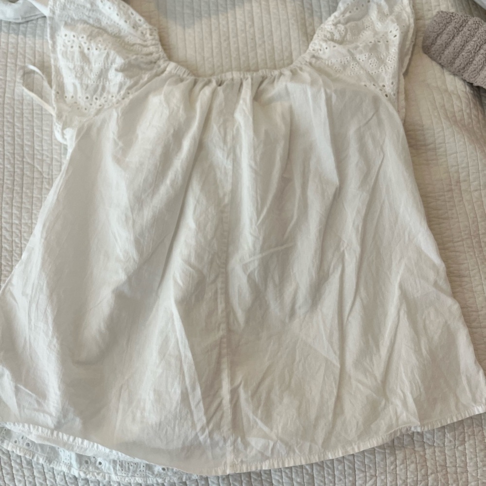 White Eyelet Ruffle Top - Picture 3 of 3